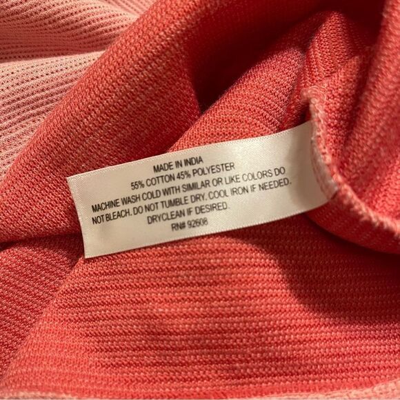 Pink Short Sleeve V-Neck Tee - Picture 4 of 4